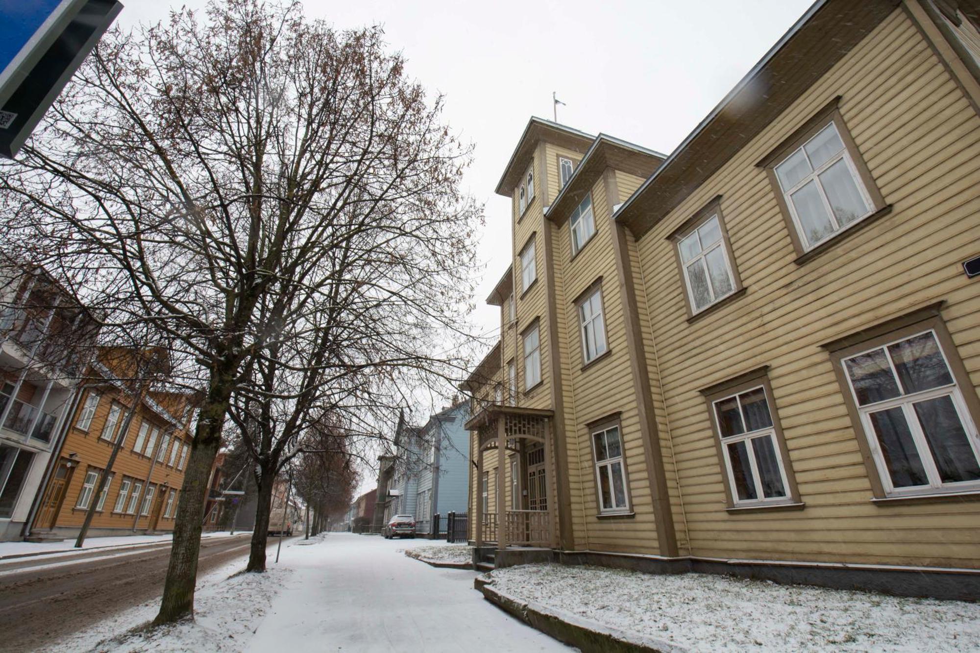 Karlovaidyll 2 - Cozy Apartment In A Quiet Area With Free Parking Tartu Exterior foto